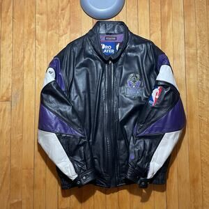 WILSONS Vintage 1990’s NBA Milwaukee Bucks Pro Player Leather Jacket Size XL